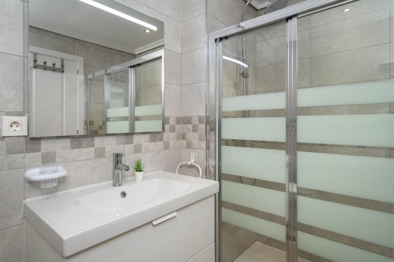 Stunning 3Br Flat Near Beach And Puerto Marina By Costarentals - Ref 150 เบนัลมาเดนา ภายนอก รูปภาพ